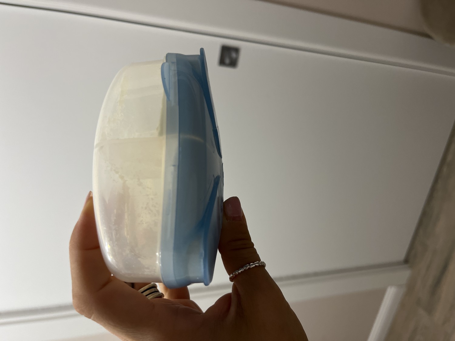 Dosatore per latte in polvere con cucchiaio, contenitore ermetico in  polvere, dispenser portatile per latte in polvere con raschietto, 250 g